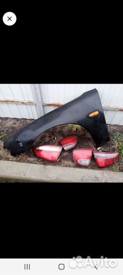 Левое переднее крыло Мазда xedos 6