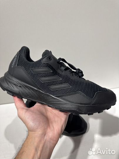 Adidas terrex 44