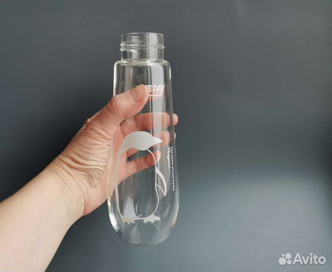 Спортивная стеклянная бутылка для воды с чехлом