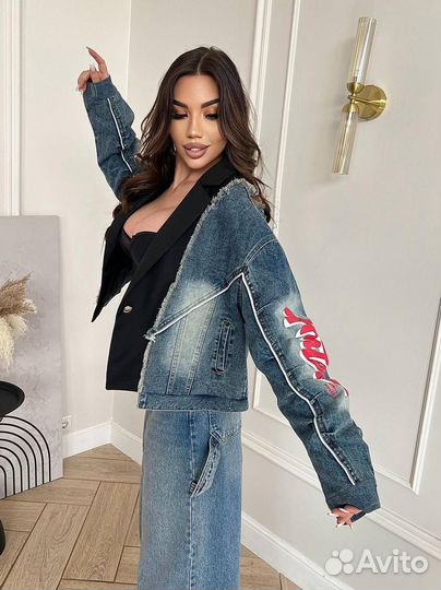 Джинсовая куртка