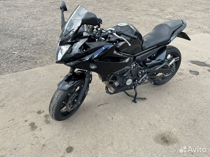 Yamaha XJ6S