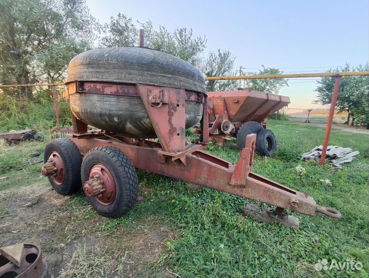 Прицеп тракторная бочка