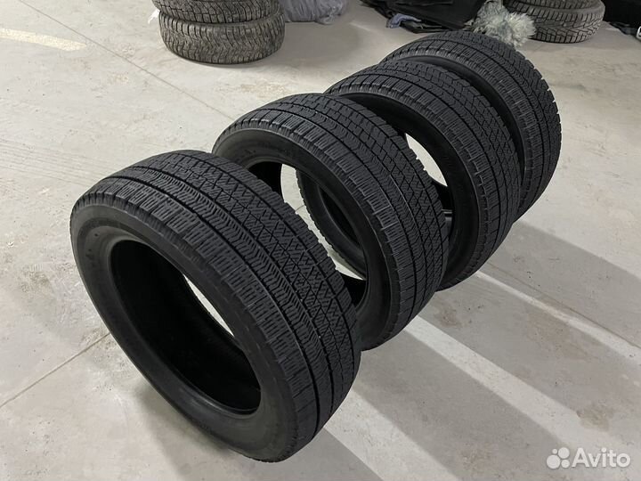Bridgestone Blizzak VRX2 185/55 R15