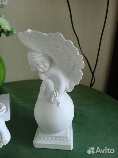 Ангел статуэтки
