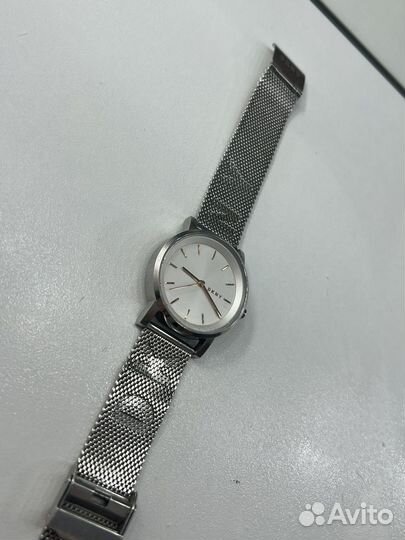 Dkny часы оригинал