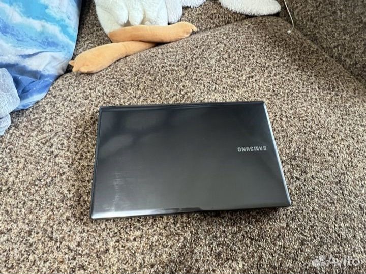 Ноутбук Samsung i7