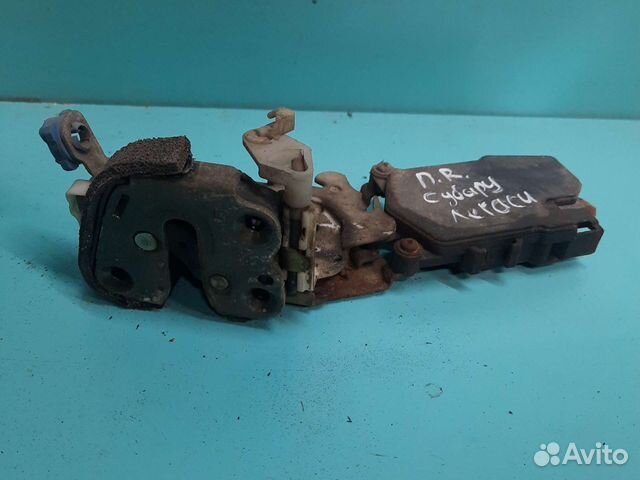 Замок двери передний правый subaru legacy bd bg