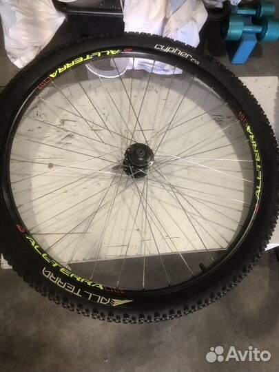 Велоколеса 27.5 в сборе