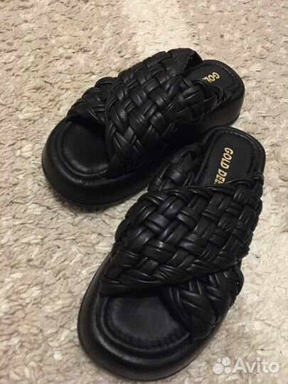 Сандали женские