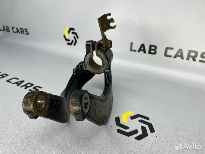 Вилка амортизатора передняя левая Bmw X5 E70