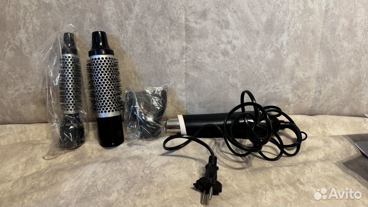 Фен щетка philips