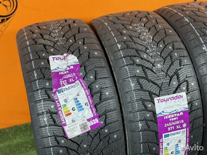 Tourador Ice Star TSW1 245/40 R18 99U
