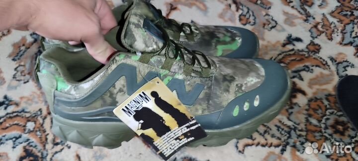 Тактические кроссовки magnum