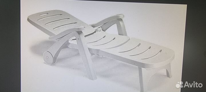 Шезлонг Италия Для дачи,бассейна