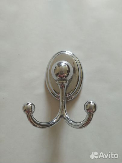 Держатели в ванную комнату и туалет