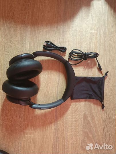 Наушники Soundcore Life tune