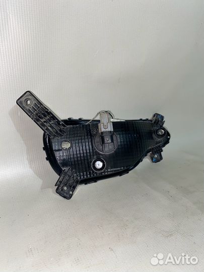 Hyundai Solaris 17- Туманка правая 544