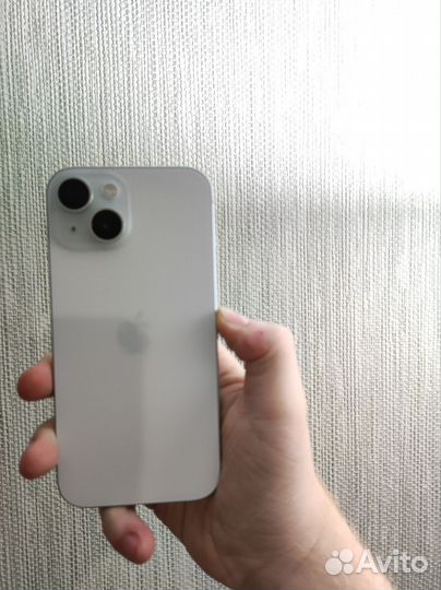 iPhone 15, 128 ГБ