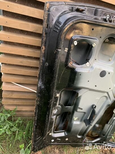 Дверь передняя priora