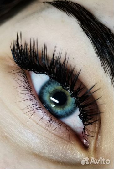 Наращивание ресниц LED UF