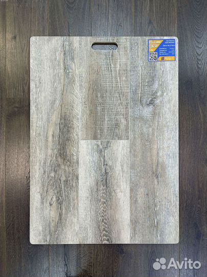 Кварц виниловый ламинат