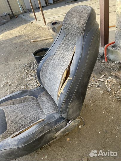 Сиденья ваз 2110