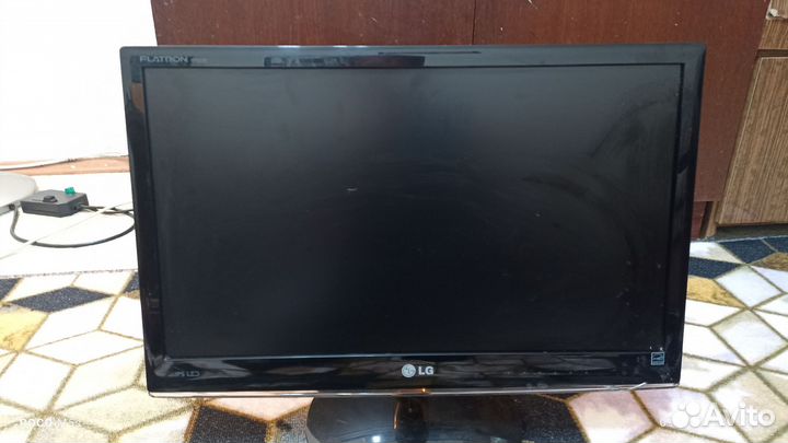 Монитор LG flatron ips226v-pn