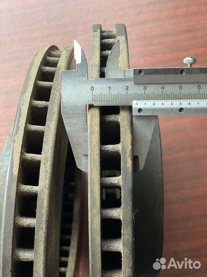 Тормозной диск Toyota RAV4, передний 2 поколение