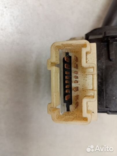 Переключатель поворотов подрулевой