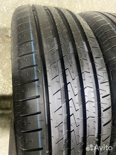 Vredestein SporTrac 5 215/60 R16