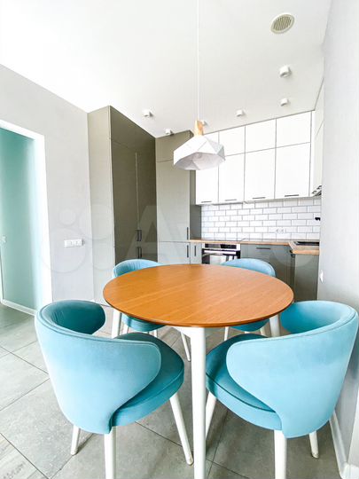 2-к. квартира, 54,3 м², 11/12 эт.