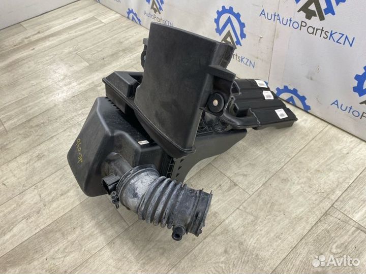 Корпус воздушного фильтра Mazda Cx-30