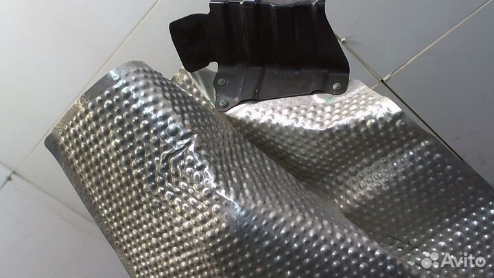 Тепловой экран Toyota Venza 2020, 2021