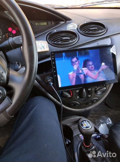 Продам магнитолу на android