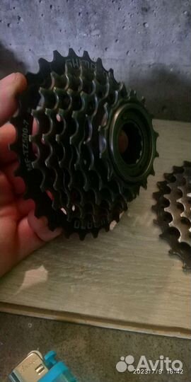 Трещотка велосипедная shimano бу