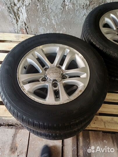 Pirelli Scorpion 235/65 R16