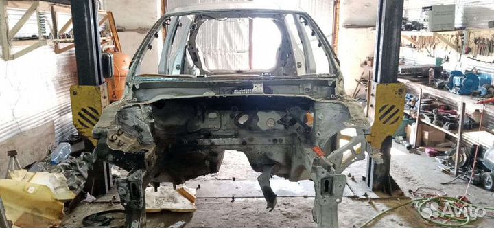 Кузов по частям Рено клио 3