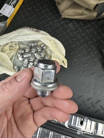 Гайки для Toyota