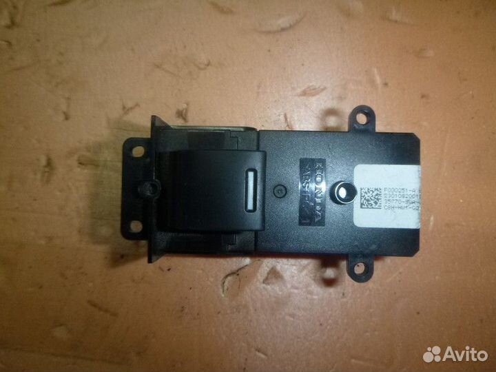 Кнопка стеклоподъемника honda CR-V 2007