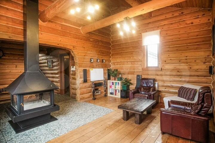 Дом 104 м² на участке 7,3 сот.