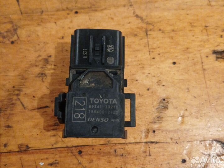 Датчик парктроника на toyota