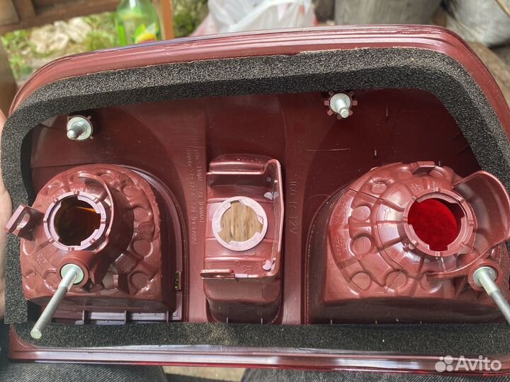 Фара задняя правая Renault Duster