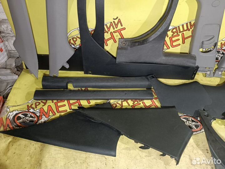 Пластик салона Hyundai Solaris седан 1.4 G4FA 2012