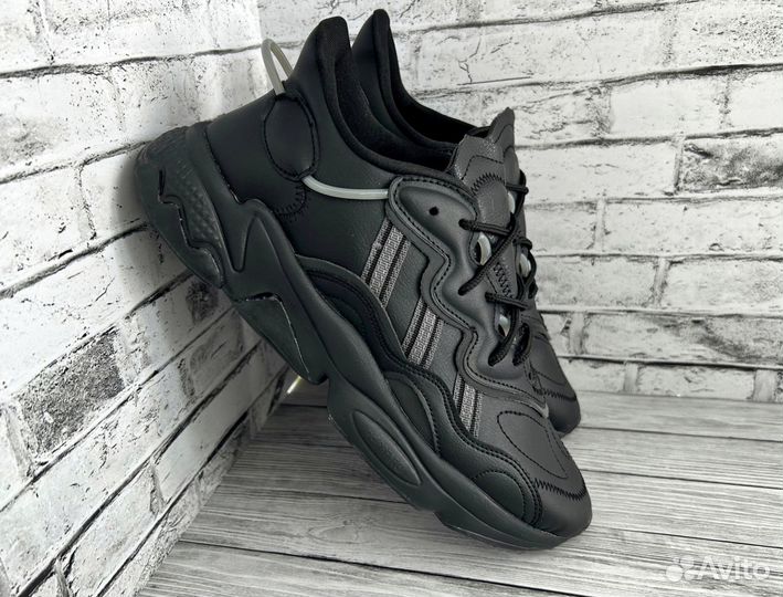 Кроссовки Adidas Ozweegо