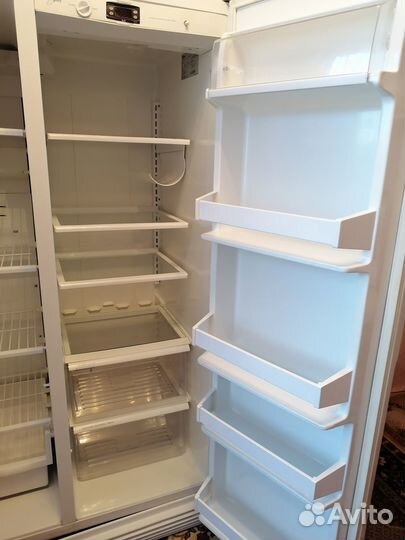 Холодильник бу Вирпул