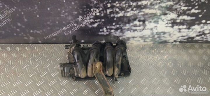 Впускной коллектор Renault Logan 1.4 2005-2016