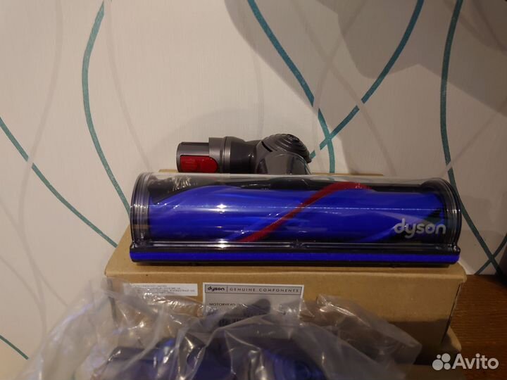 Турбощётка Dyson v12