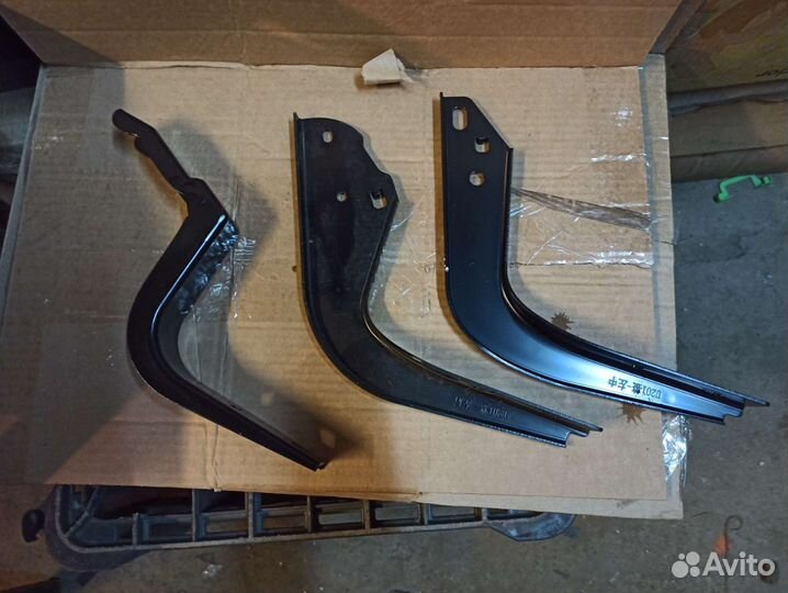 Крепления автомобильных порогов