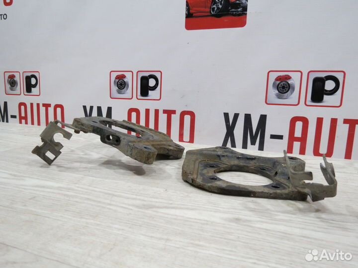 Скоба суппорта Chevrolet Cruze