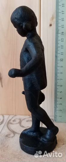 Каслинское литье Девочка с лейкой Куса